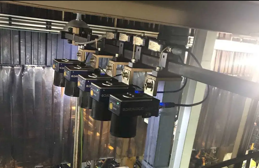 Datalogic得利捷Matrix 410N读码器，高效检测汽车部件